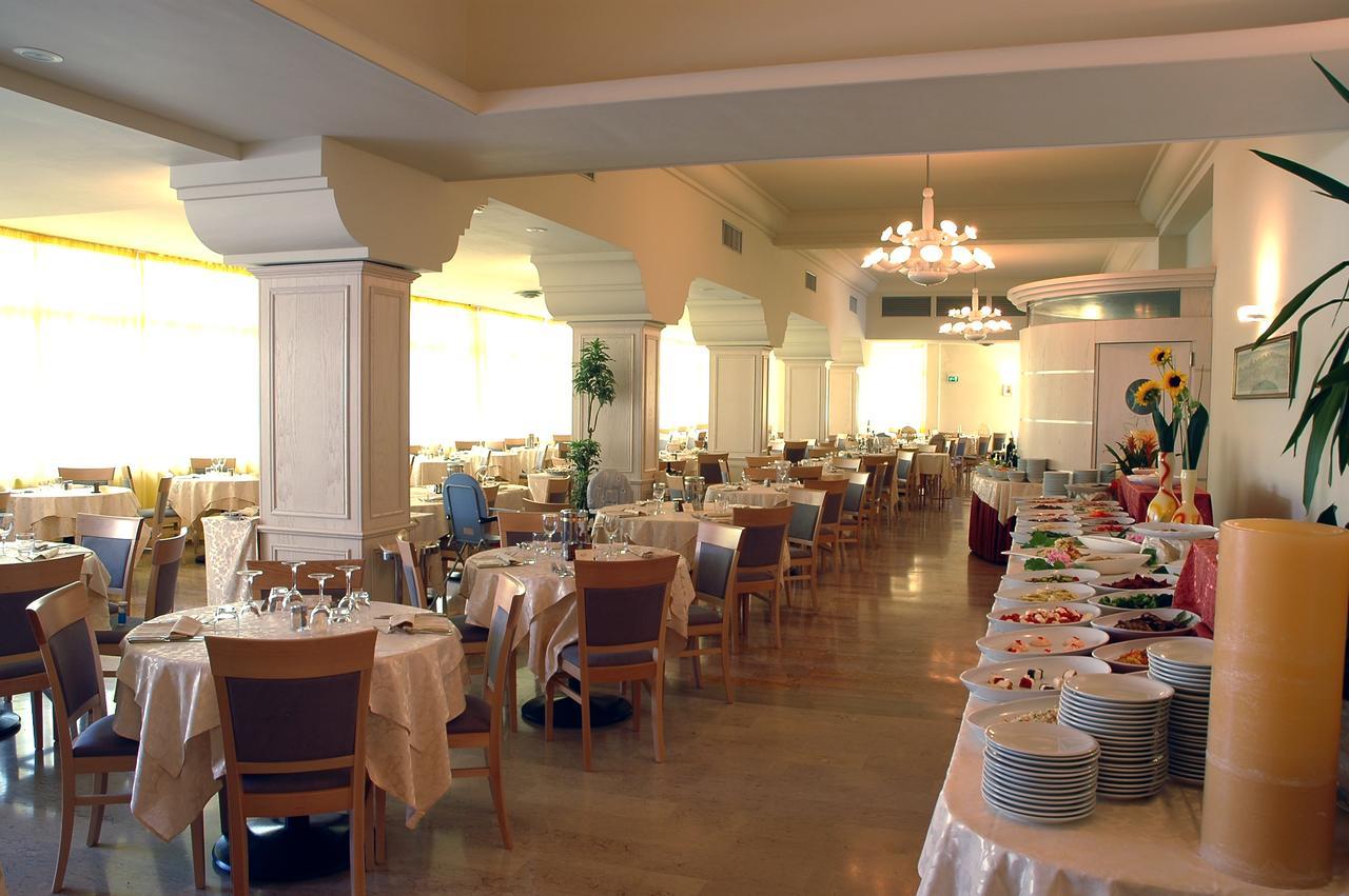 Hotel Doge Морской Милан Экстерьер фото